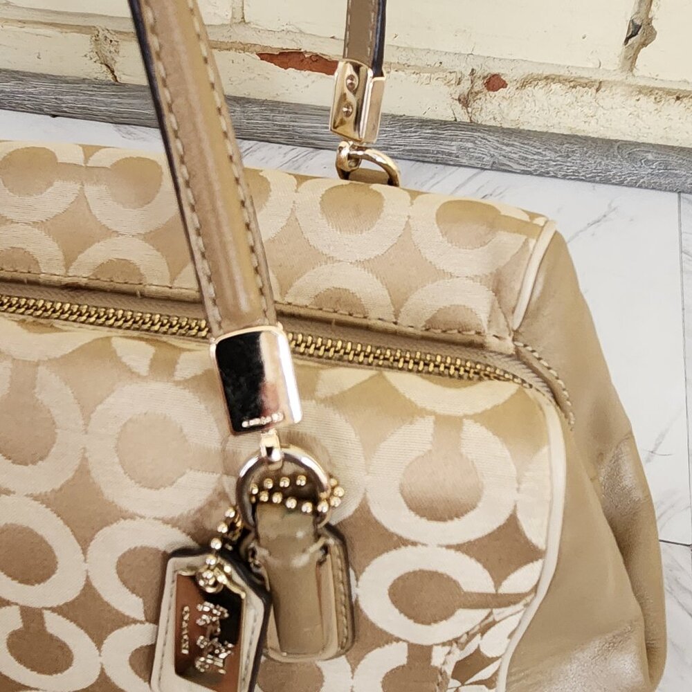 Coach Madeline East West Op Art Sateen Shoulder Bag Handbag - Picture 4 of 11
